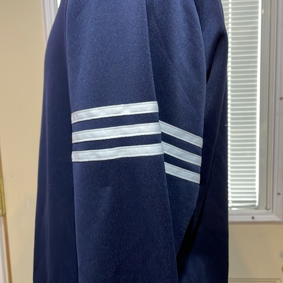 Mens Adidas pullover - Picture 6 of 10